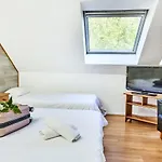 Logis Restaurant Bagatelle - 51530 Hotel Dizy