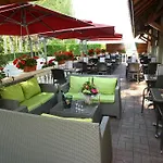 Hotel Logis Restaurant Bagatelle - 51530