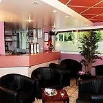 Hotel Logis Restaurant Bagatelle - 51530 Dizy