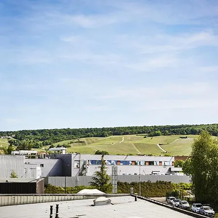 Hotell Logis Bagatelle - 51530 Dizy