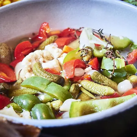 Hotell Logis Bagatelle - 51530