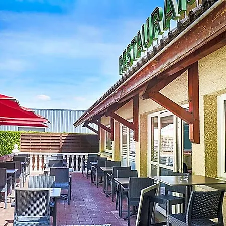 Hotel Logis Restaurant Bagatelle - 51530