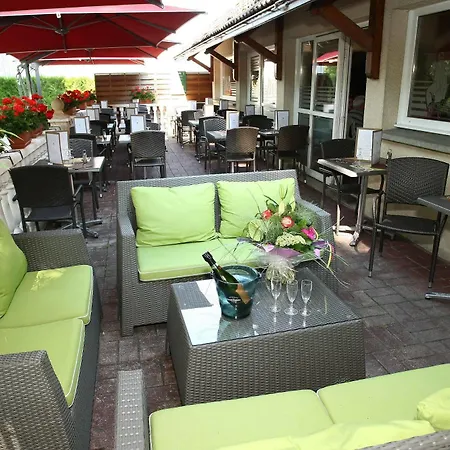 Hotel Logis Restaurant Bagatelle - 51530 Dizy