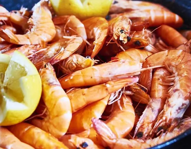 מלון Logis Restaurant Bagatelle - 51530 2*