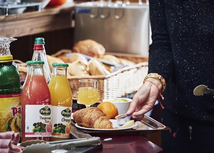 Logis Restaurant Bagatelle - 51530 Hotel